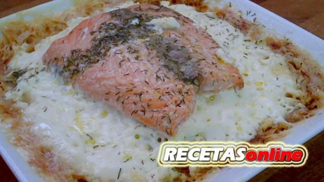 Lasaña de salmón y patata - Recetas de cocina RECETASonline